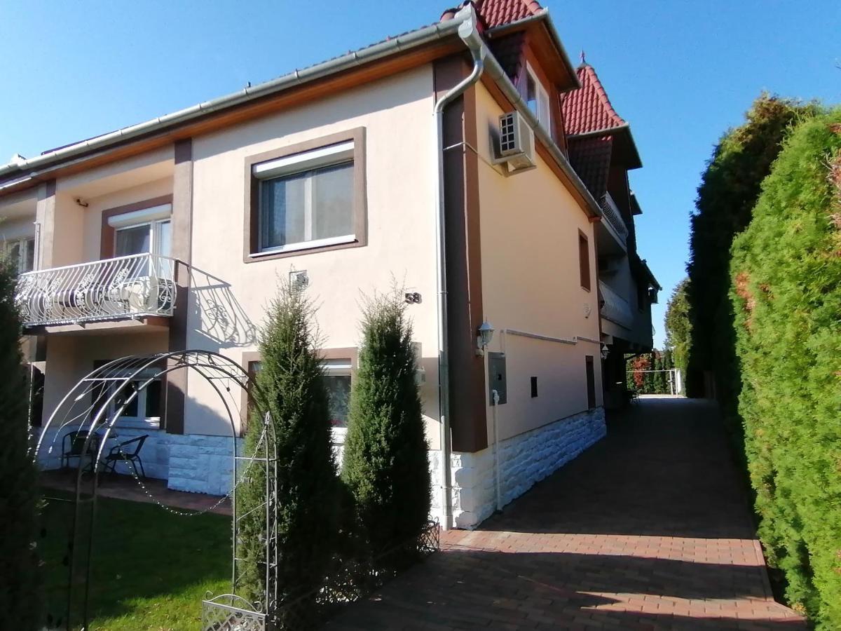 Magdalena Apartmanhaz Héviz Zewnętrze zdjęcie