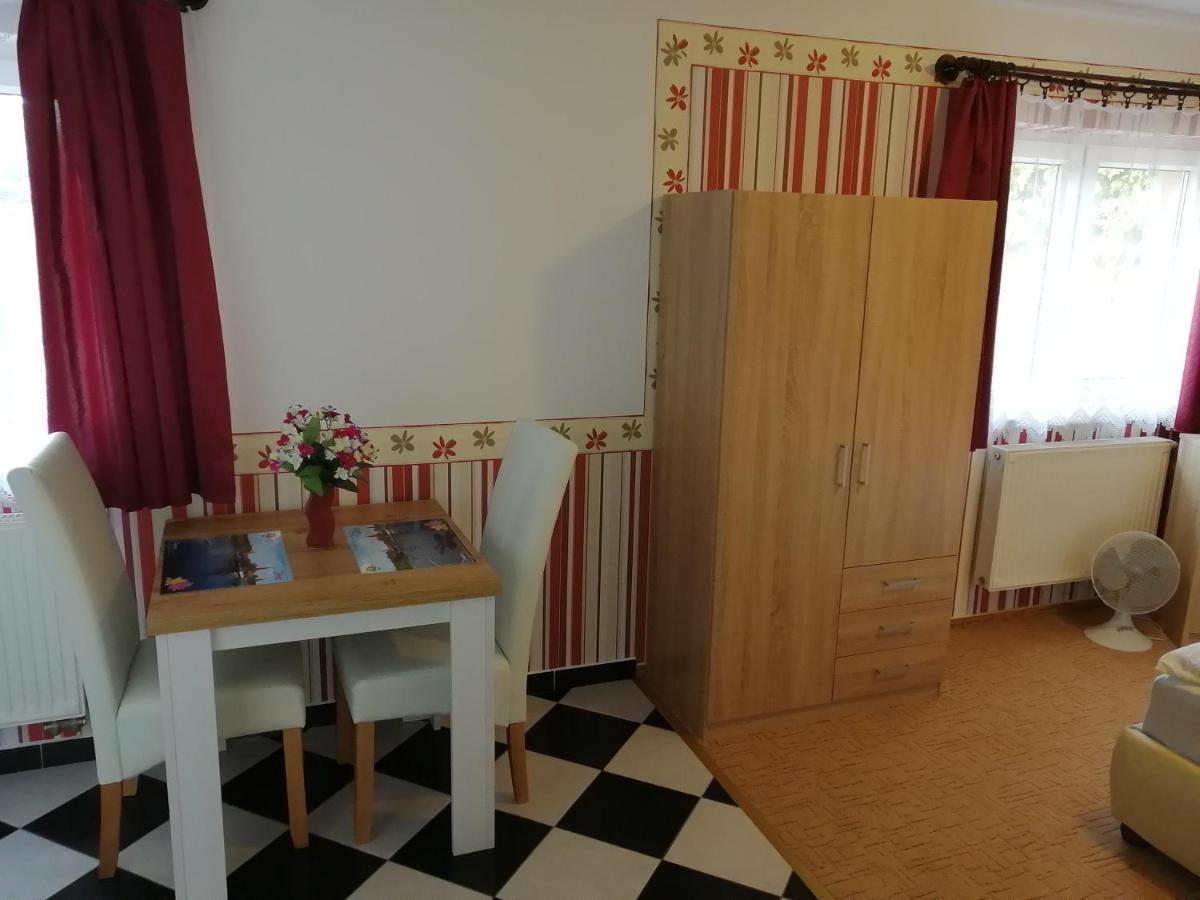 Magdalena Apartmanhaz Héviz Zewnętrze zdjęcie