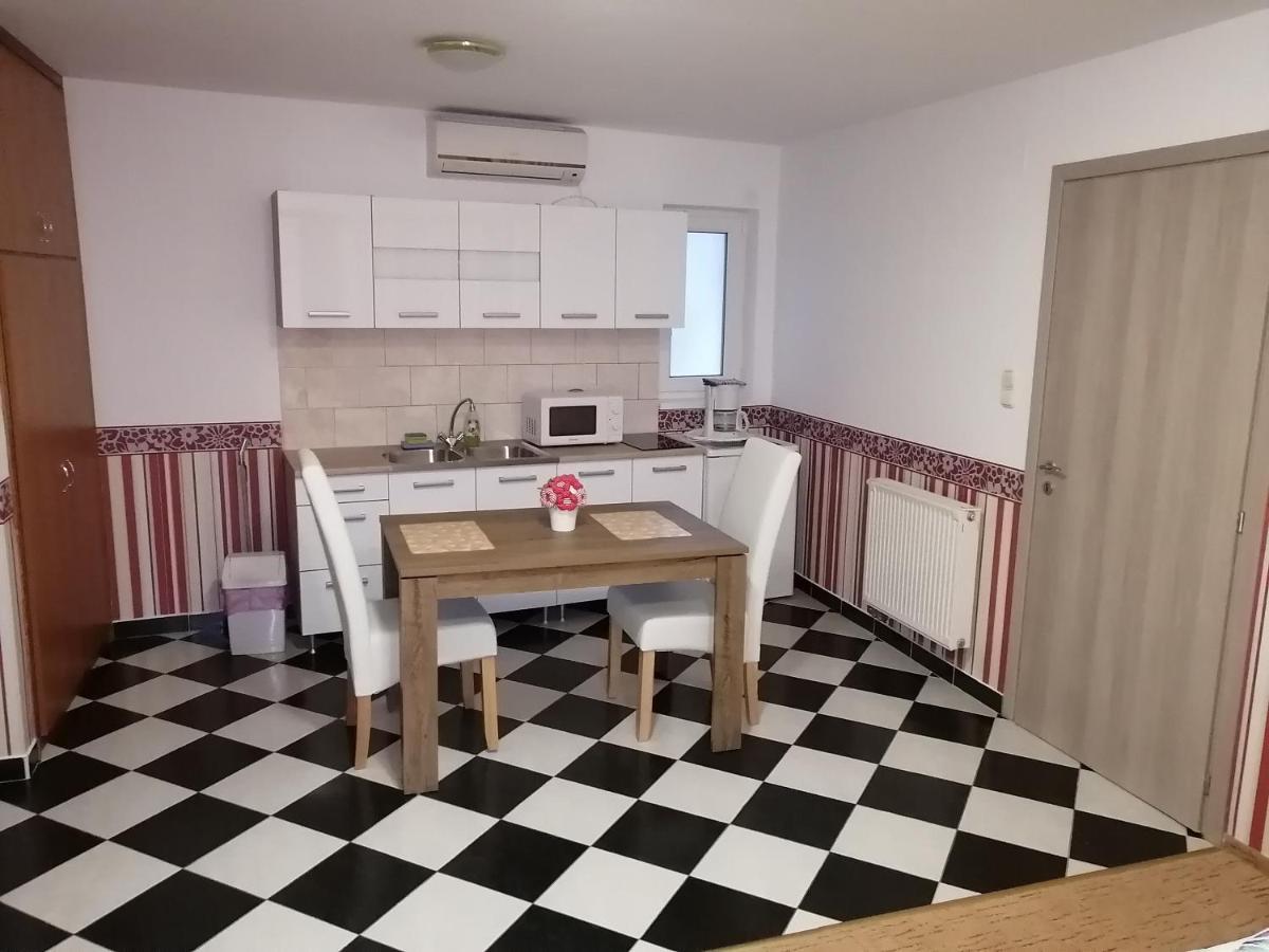 Magdalena Apartmanhaz Héviz Zewnętrze zdjęcie