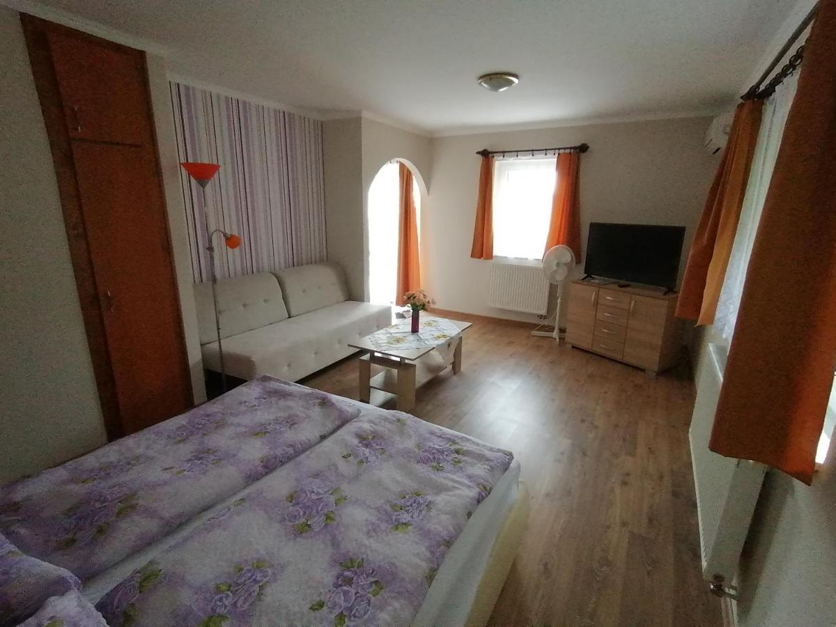 Magdalena Apartmanhaz Héviz Zewnętrze zdjęcie