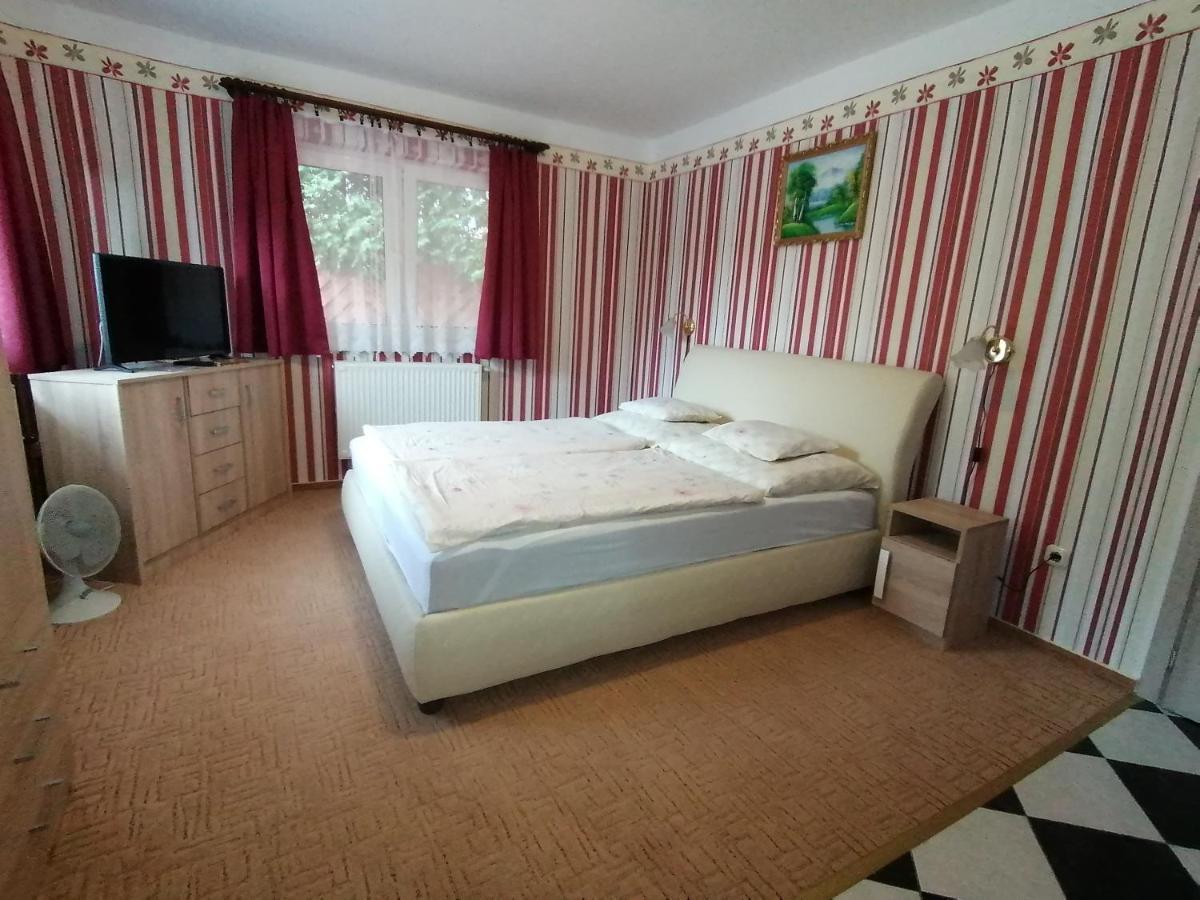 Magdalena Apartmanhaz Héviz Zewnętrze zdjęcie